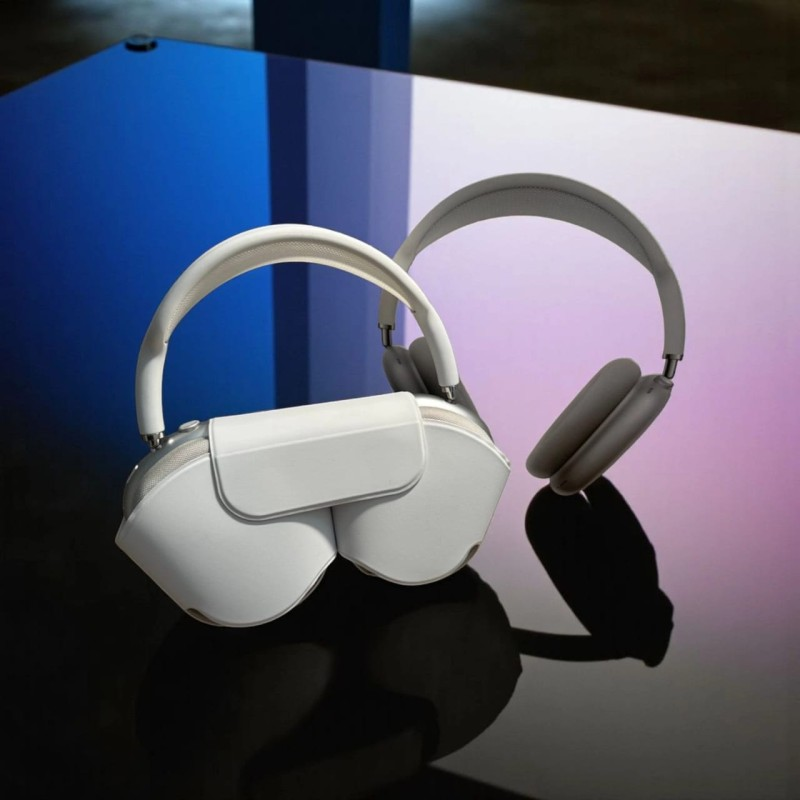 Apple-এর প্রিমিয়াম হেডফোন AirPods Max — যার প্রতিটি মিউজিক নোট তোমাকে দেবে সত্যিকারের শুনার আনন্দ।